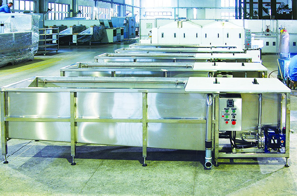 不朽情缘中央厨房装备解冻机车间