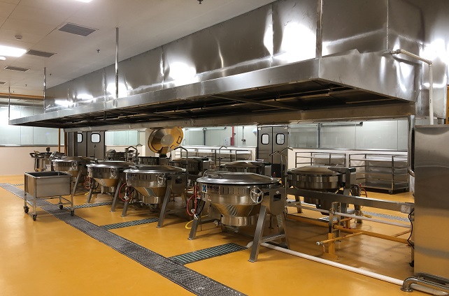 不朽情缘中厨助力东莞增米中央厨房防疫医护职员用餐效劳