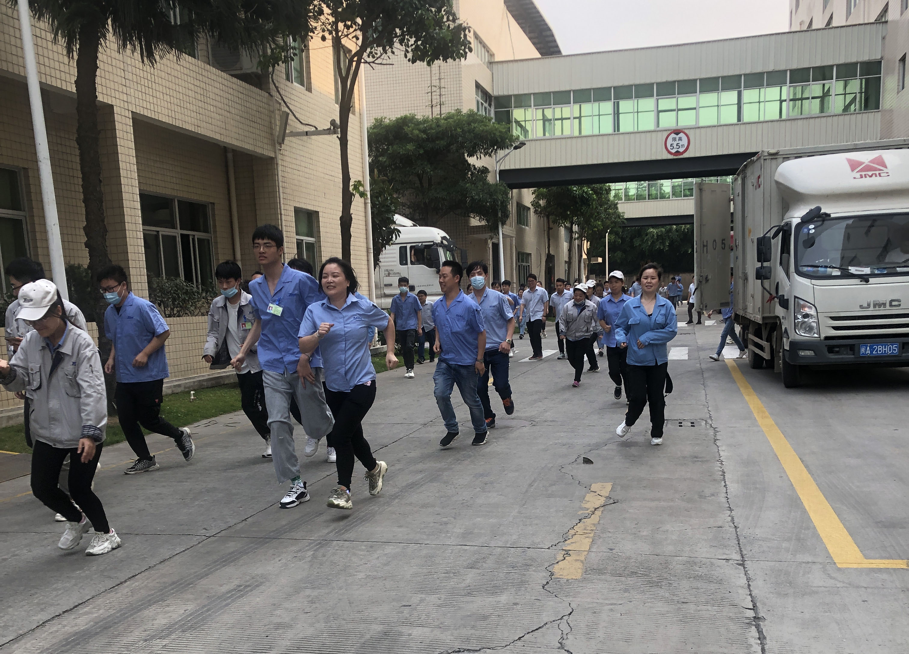 ��ҳ-AG��Ѷ�����˹ٷ���վ