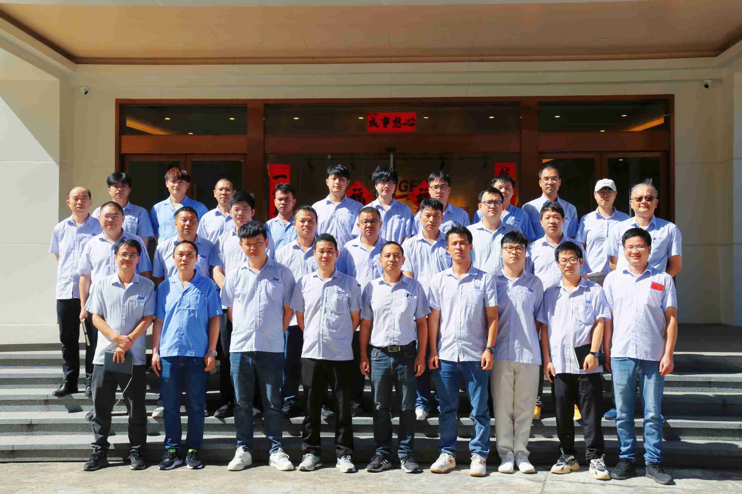 ��ҳ-AG��Ѷ�����˹ٷ���վ